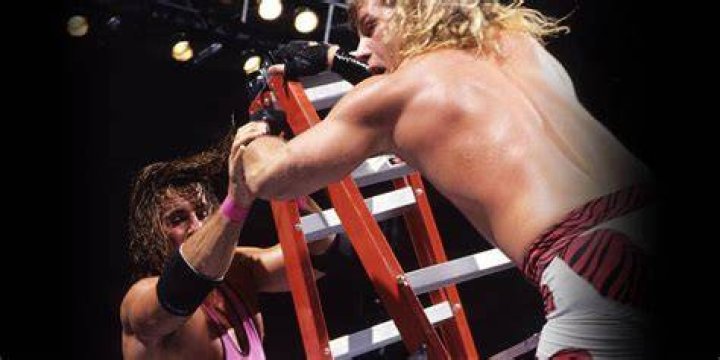 10 Backstage Tales About Bret Hart Fans Should Know