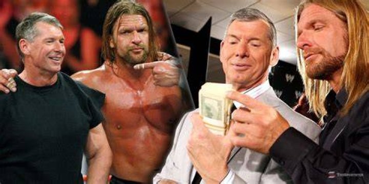 10 Hilarious Backstage Photos Of Vince McMahon (And 10 Of Triple H)