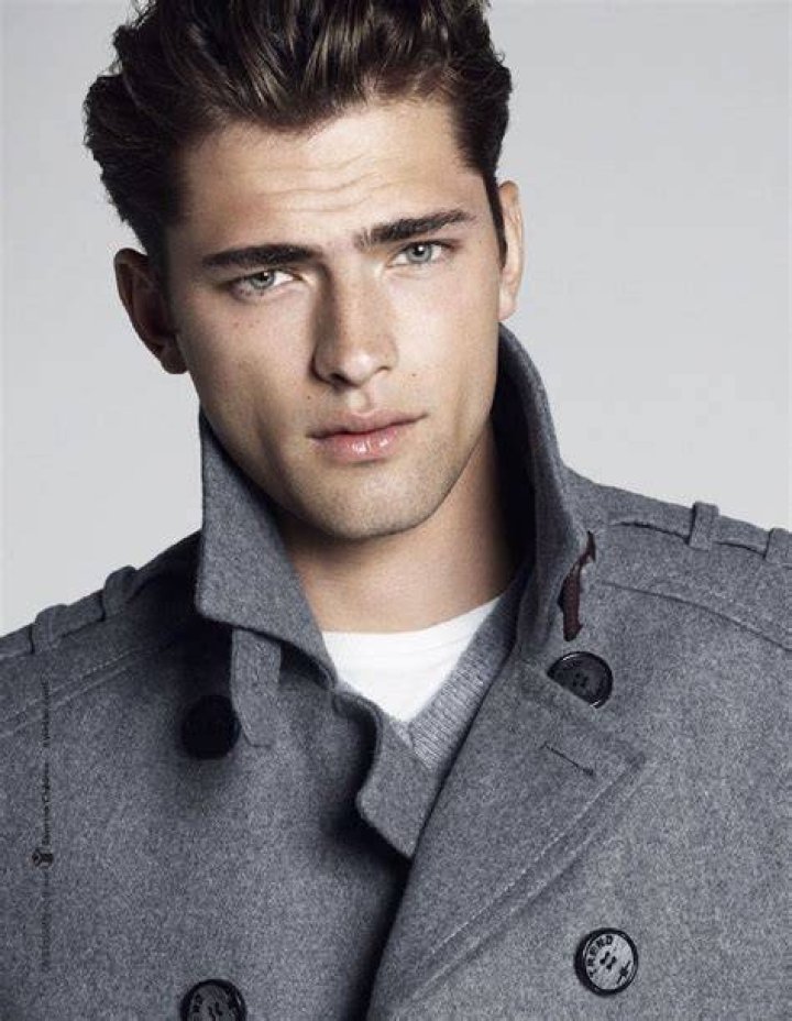 10 Hottest Male Models Ask the Monsters