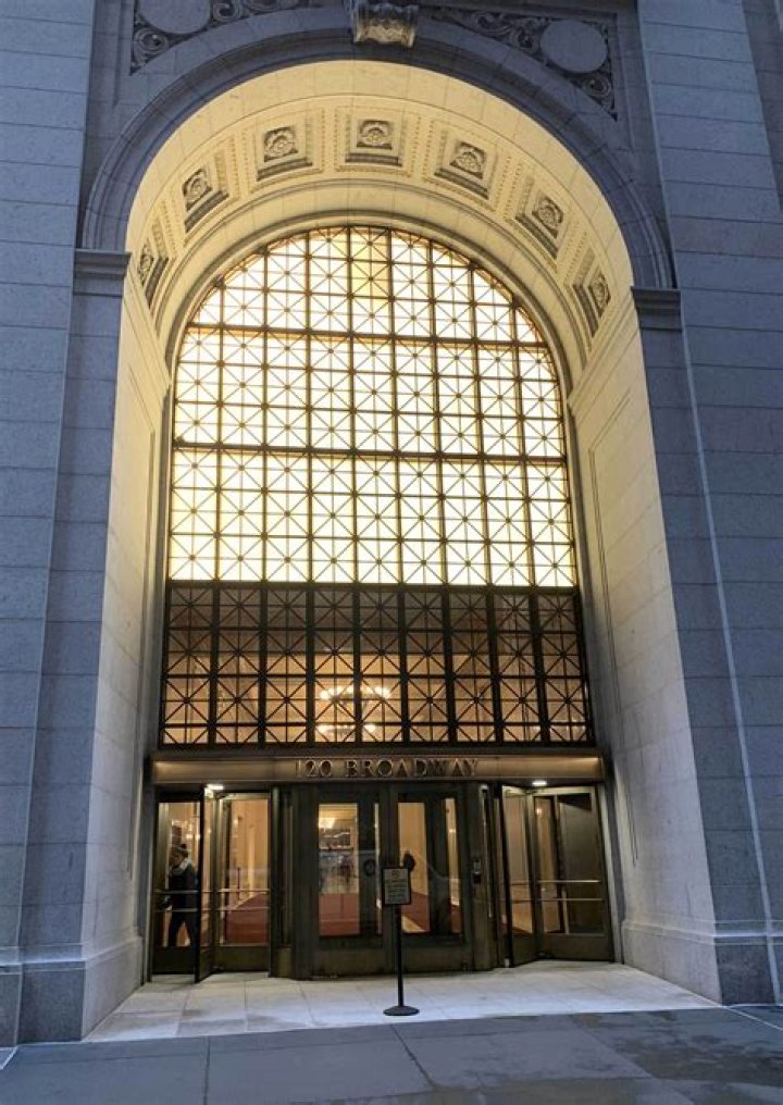 120 Broadway Historic Entrance and Storefront Renovation W&W Glass, LLC