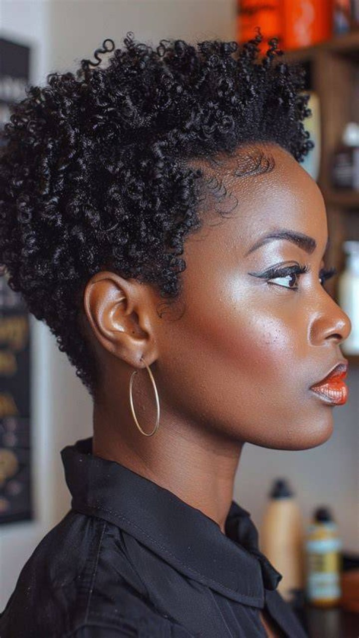 30 Short Hairstyles With Natural Hair That Actually Looks Awesome