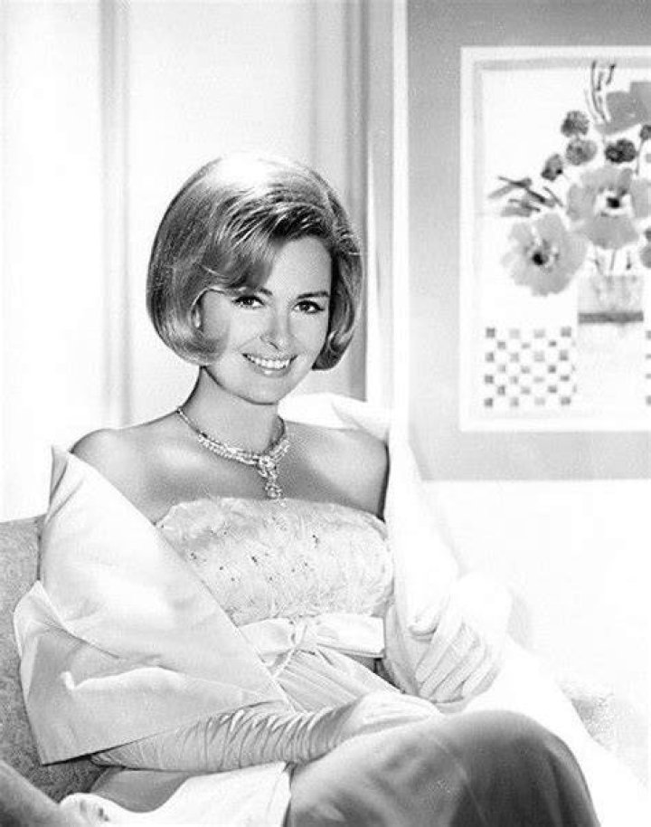 40 Beautiful Photos of Shelley Fabares in the 1960s Vintage News Daily