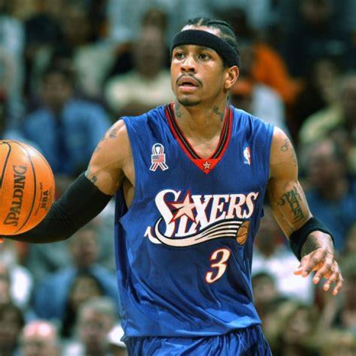 76ers Legend Allen Iverson, Who Paid $87,500 in Fines, Gave His Two Cents on
NBA’s Infamous ‘Dress Code’