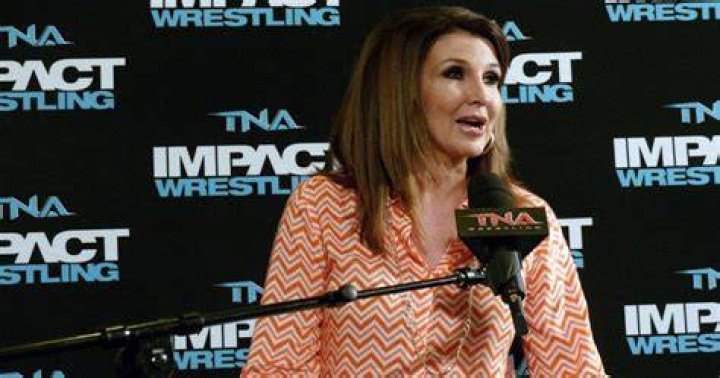 8 Wrestlers Dixie Carter Loved And Then Gave Up On In TNA