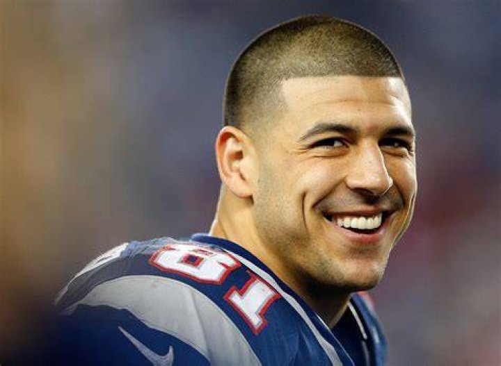 Aaron Hernandez Had Secret Affair With His High School QB Report