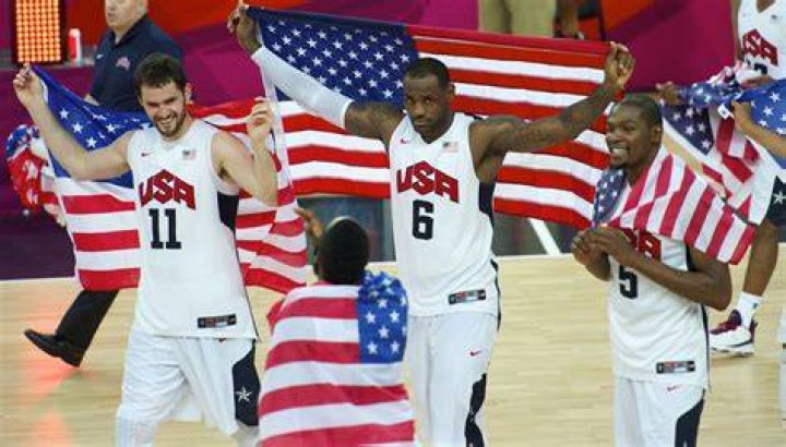 Absent From USA Team for Over 10 Years, Why Hasn’t LeBron James Donned the White
Jersey?