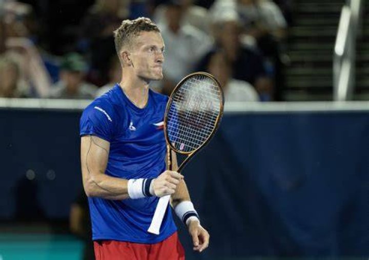 Adelaide International: Sebastian Korda vs Jiri Lehecka Preview; Head-to-Head;
and Prediction