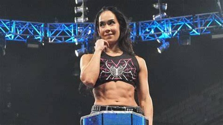AJ Lee posing