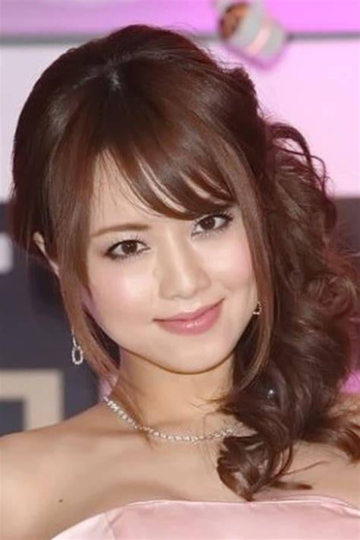 Akiho Yoshizawa: The Journey Of A Japanese Adult Film Star To Mainstream Success