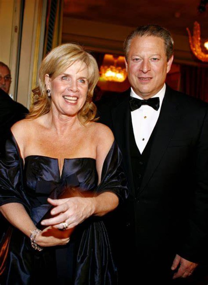 Al Gore and Tipper Separate After 40 Years of Marriage Us Weekly