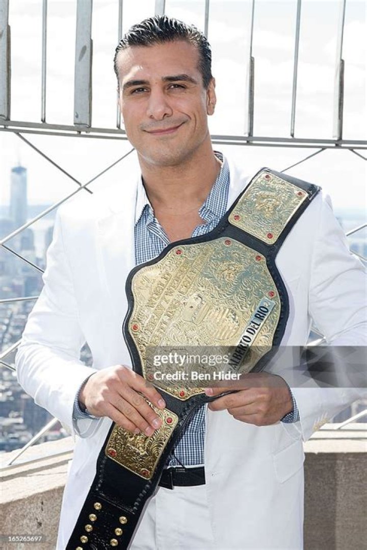 Alberto Del Rio World Heavyweight Champion Cropped