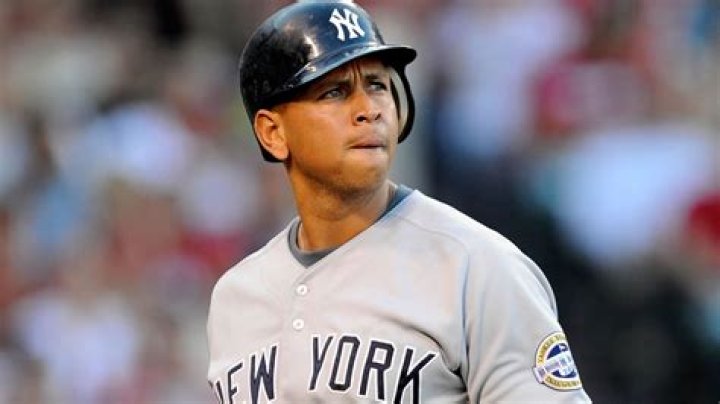 Alex Rodriguez Responds to an Angry MLB Fan’s Brutal Insult With a Classic Smile
Amid Postseason 2022 Commitments