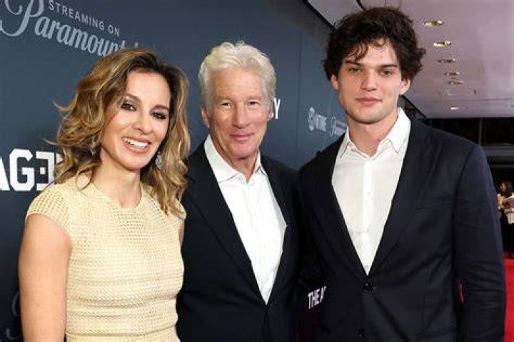 Alexander Gere Google Search in 2020 Couple photos, Couples, Photo