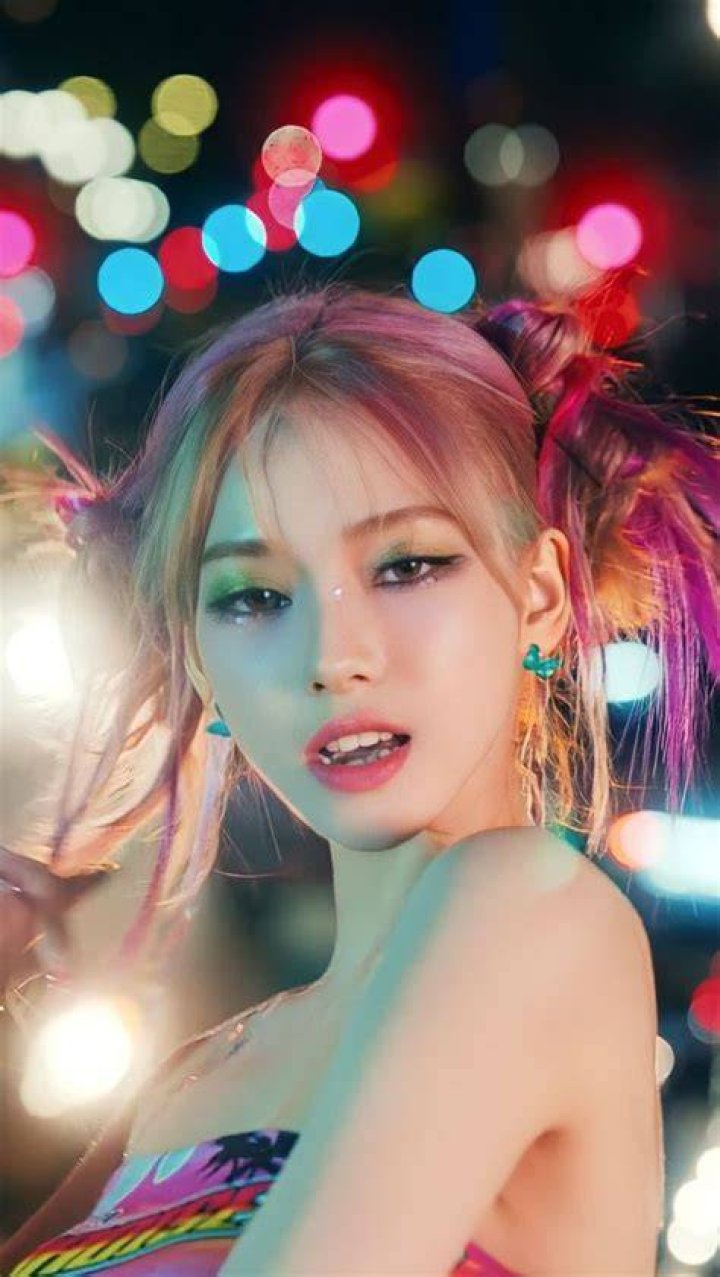 Alwxa Demi: Exploring The Rise Of A Digital Sensation