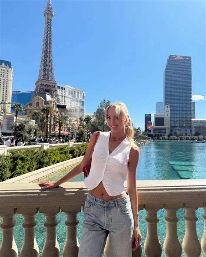Annie Knight The Tiger Online
