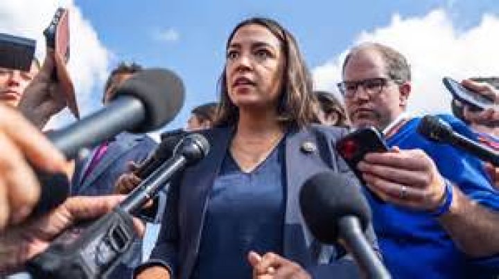 AOC thyagoox