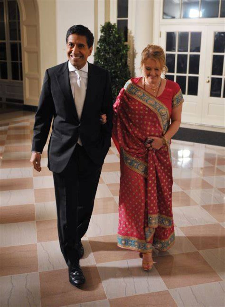 At Home With Sanjay Gupta The New York Times