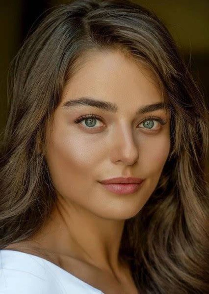 Ayça Ayşin Turan Fan Casting
