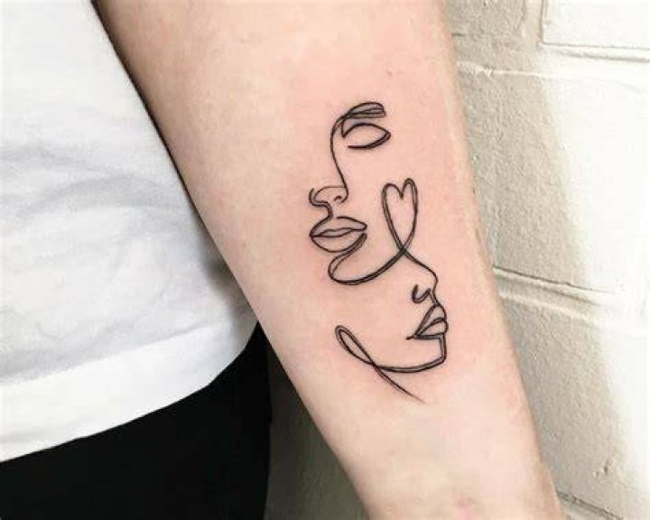Best Single Line Tattoo Artists Best Fine Line Tattoo Artists Near Me