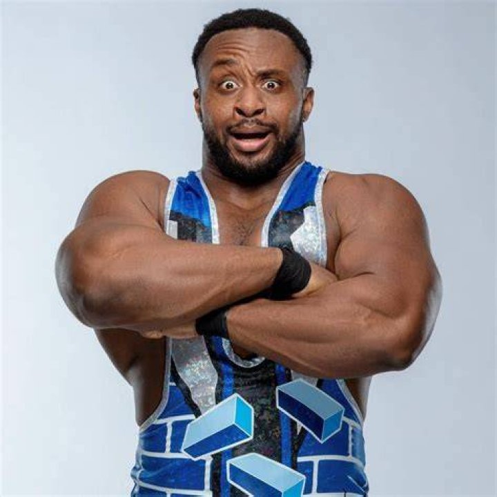 Big E &amp; Ivar knock down the Undisputed Era