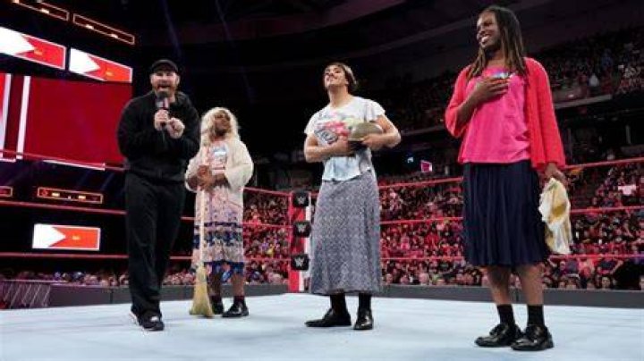 Bobby Lashley Sisters