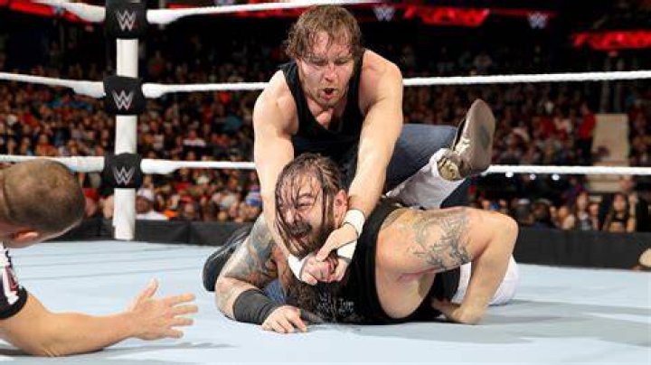 Bray Wyatt vs Dean Ambrose TLC