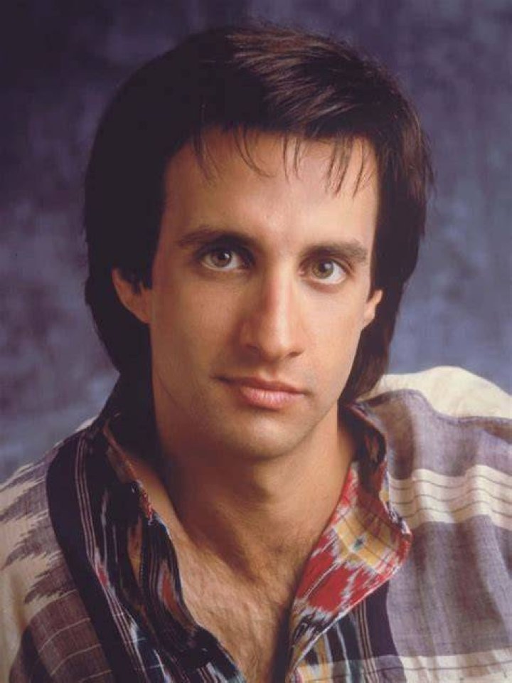Bronson pinchot daseninja