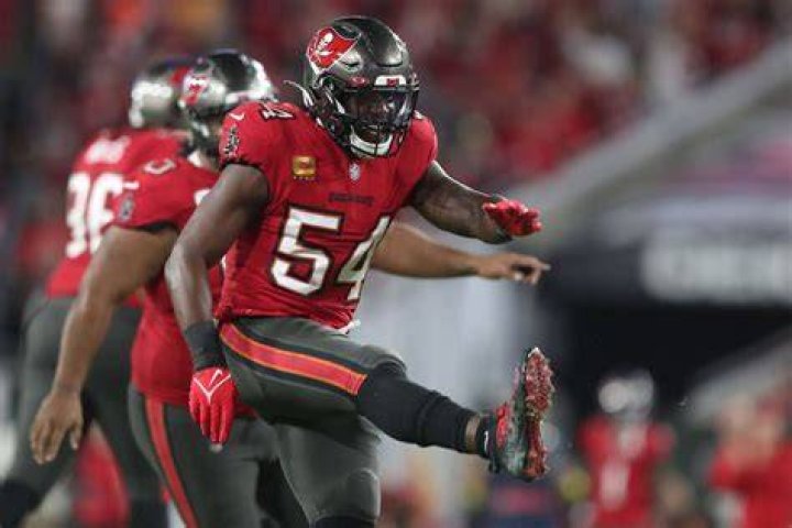 Bucs Veteran Opts Free Agency After Tampa Bay Cuts Multiple Stars With Tom Brady
Retired