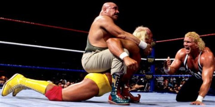 Camel Clutch The Iron Sheik