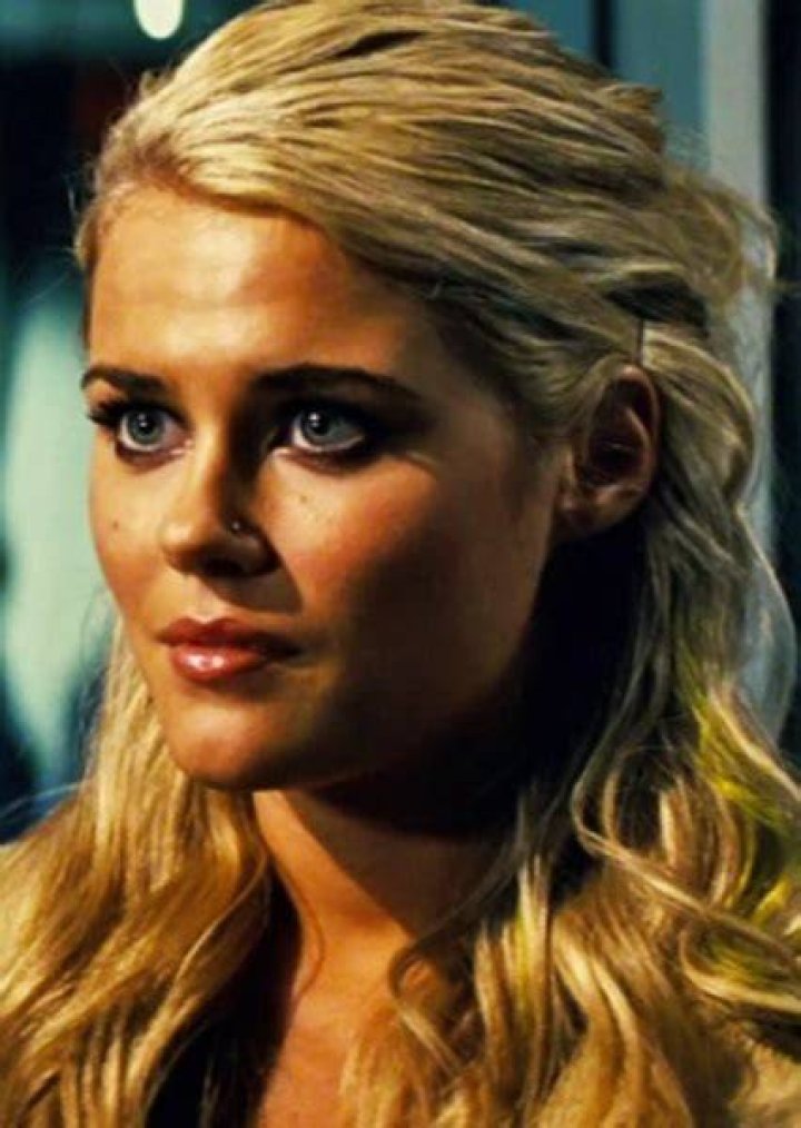 Carly Spencer Fan Casting for Transformers: Dark of the Moon (2011) | myCast