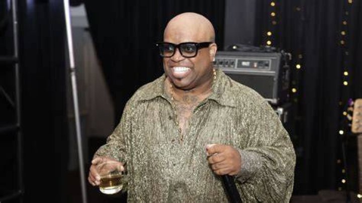 Cee Lo Green as Murray in Hotel Transylvania 5
