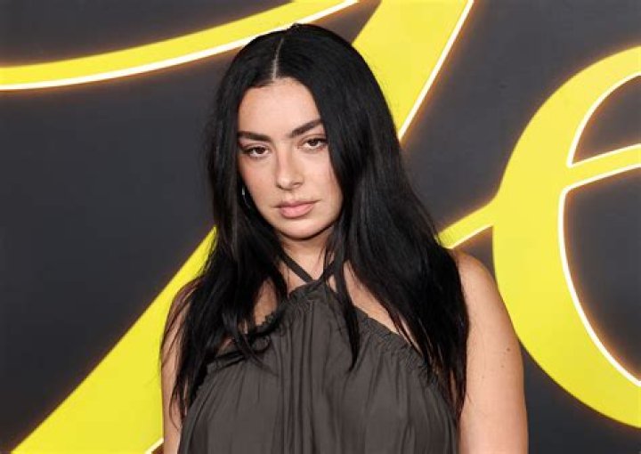 CHARLI XCX on Instagram &ldquo;for the penultimate week of December. mom XCX