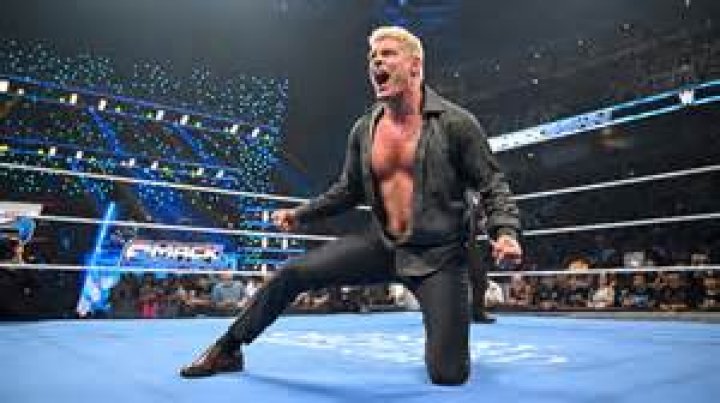 Cody Rhodes being stopped from delivering Cross Rhodes by Solo Sikoa.