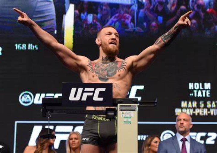 Conor McGregor UFC 196 weigh-in