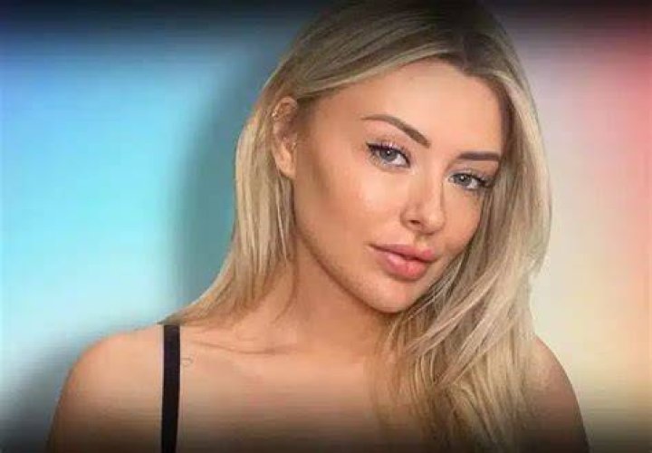 Corinna Kopf Height, Weight, Age, Body Statistics Healthy Celeb