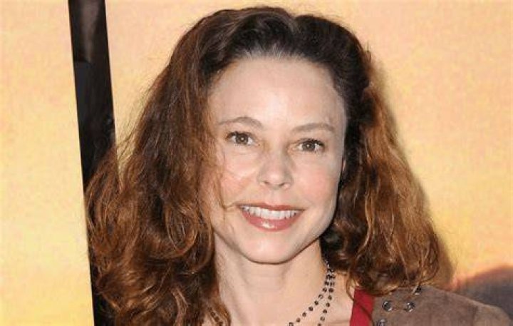 Dana Barron Bio, Facts, Family Life of Actress