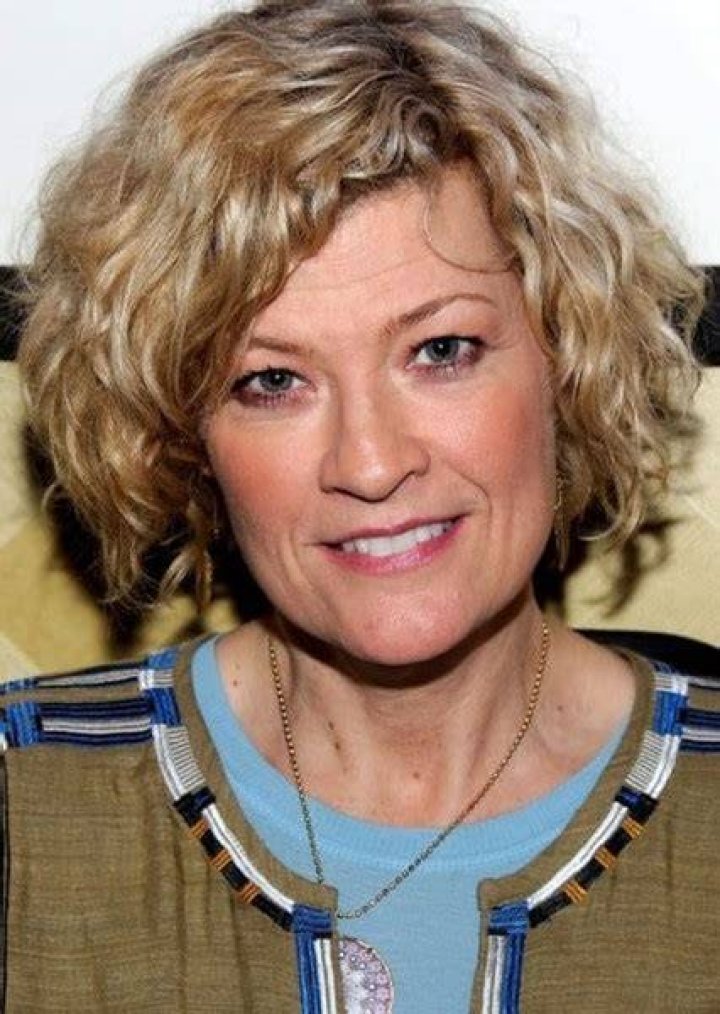 Dana Wheeler-Nicholson Fan Casting