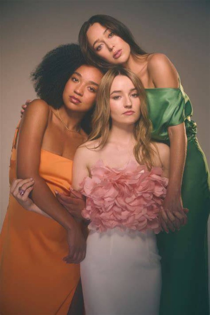 Dee Dee's Photoshoot: Capturing The Essence Of Elegance And Charm