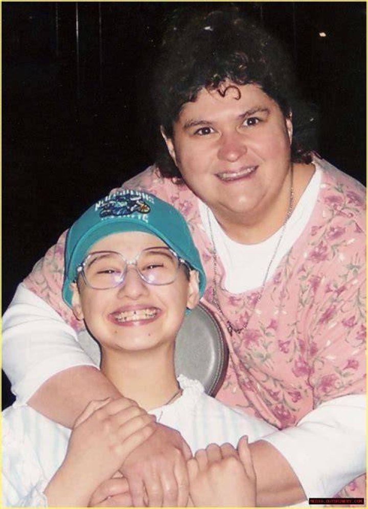Dee Dee Blanchard Crime Scene Murder Photos: Unraveling The Tragic Story