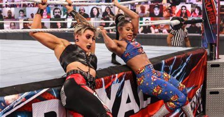 Did Bianca Belair's Feet Touch The Floor Before The End Of The Match At Royal Rumble?
