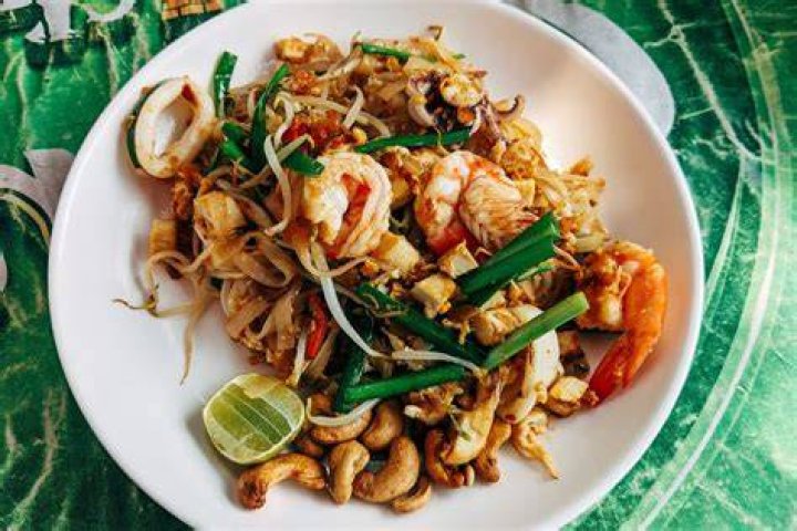 Discovering The Flavors Of Pad Thai Cafe