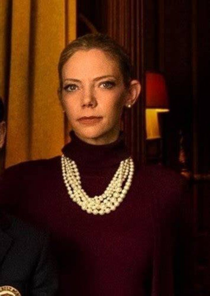 Donna Thrombey Fan Casting for Knives Out (2019) | myCast