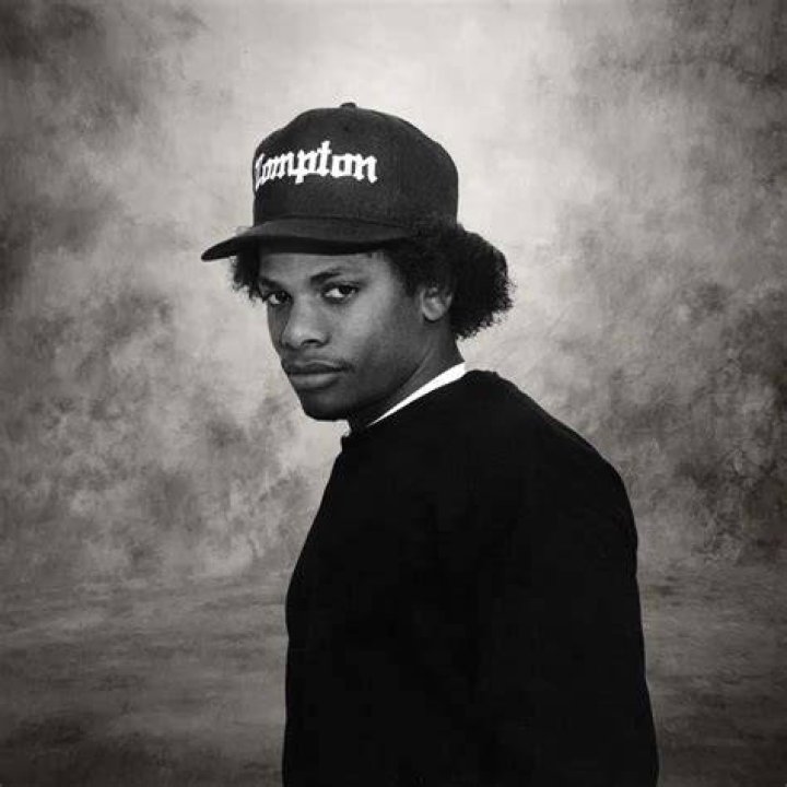 EazyE Age, Net Worth, Height, Children, Death, Daughter, Songs World