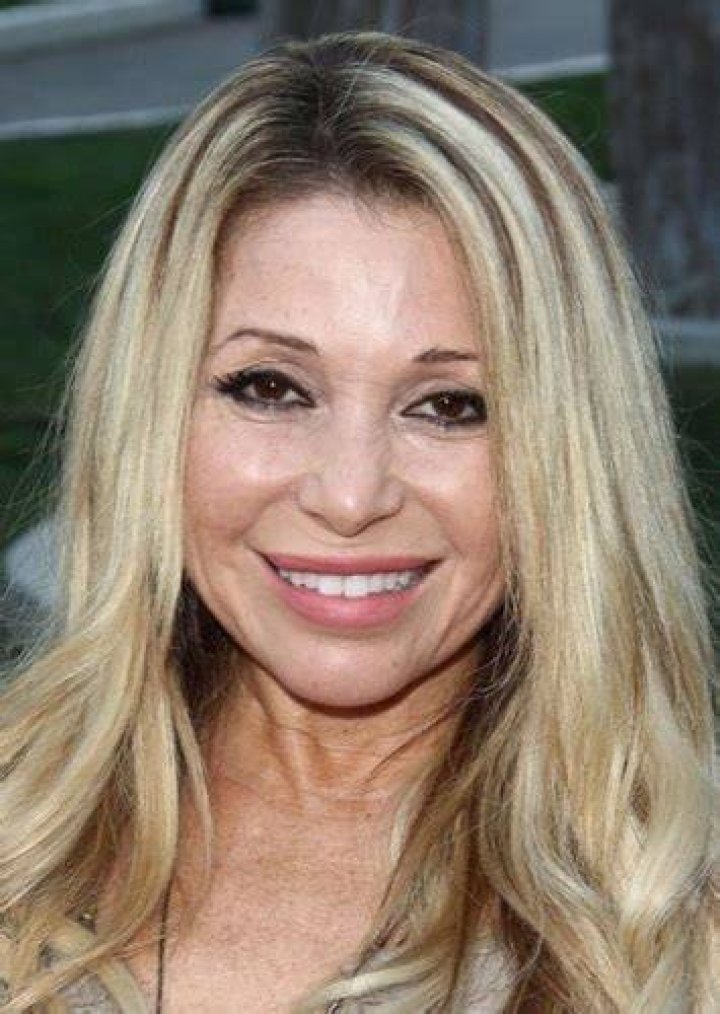 Elizabeth Daily Fan Casting