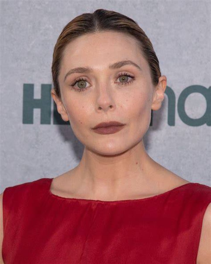 Elizabeth Olsen: Death On Porsche