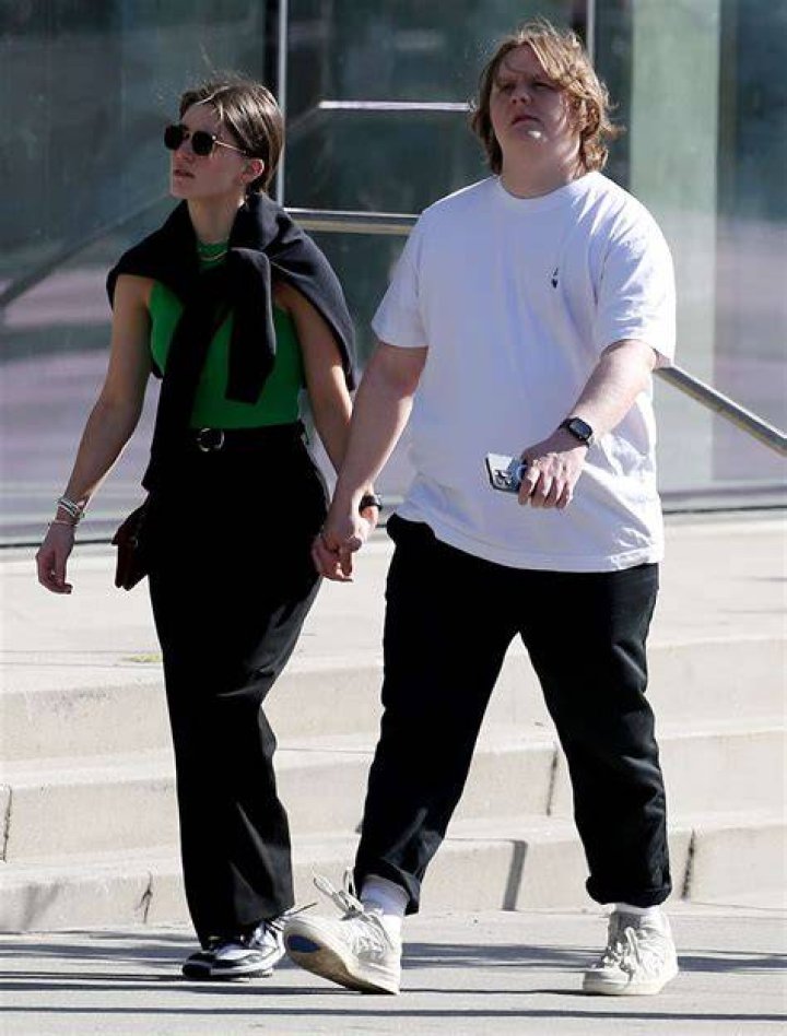ELLIE MACDOWALL and Lewis Capaldi at Dialog Cafe in West Hollywood 05