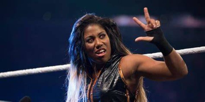 Ember Moon Cropped