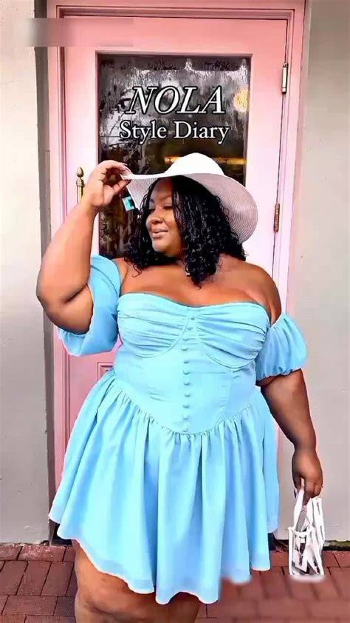 Embracing The Curvy Blonde: Celebrating Beauty And Confidence