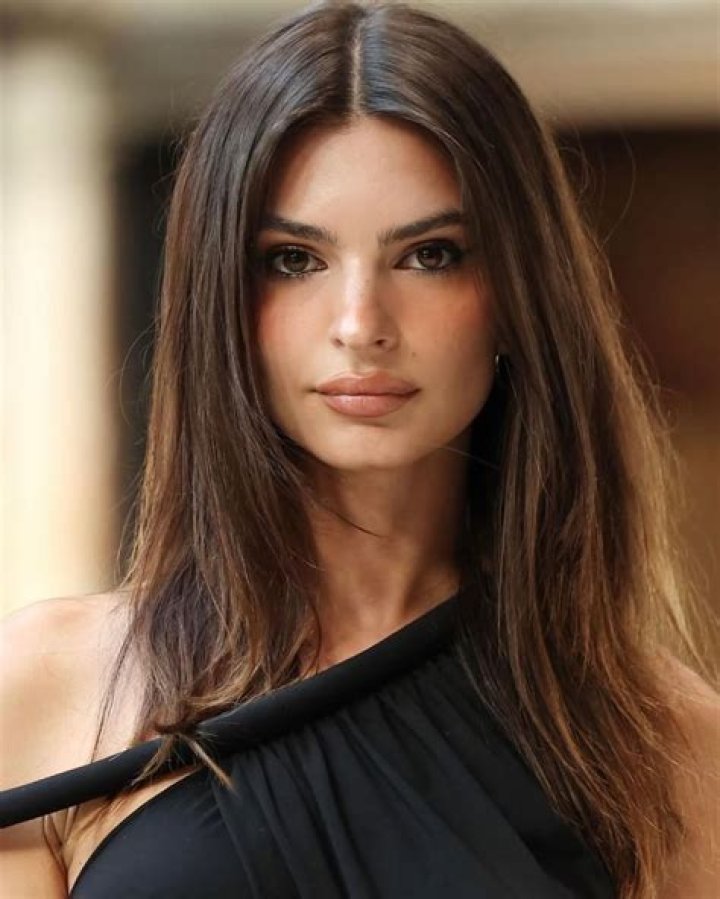 Emily Ratajkowski Age: How Old Is The Model And Actress?