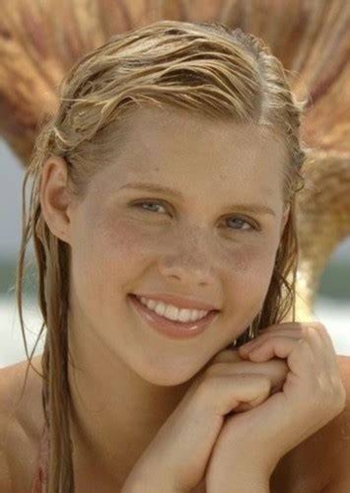Emma Gilbert Fan Casting for H2O: Just Add Water | myCast